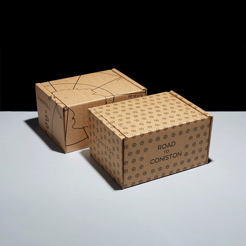 Cardboard Boxes — custom corrugated boxes by Packmio Close detail of the print finish on cardboard boxes
