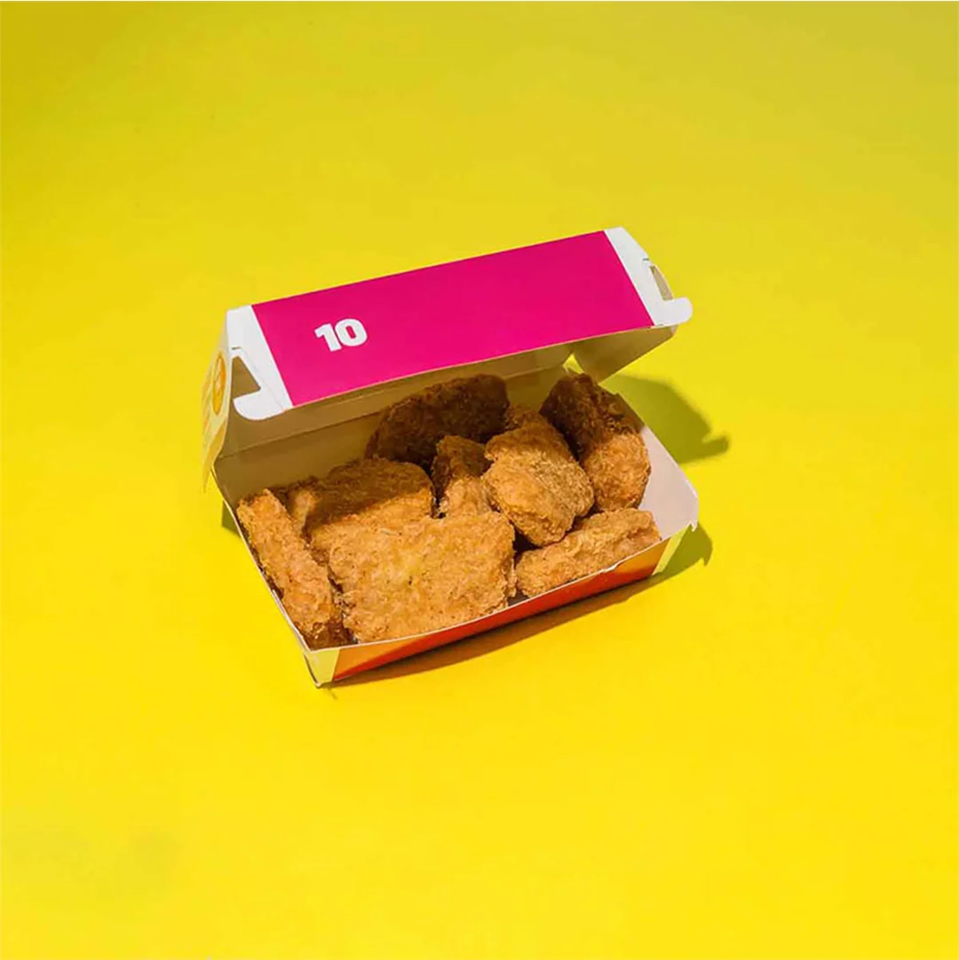 Chicken Nugget Boxes — custom sandwich packaging by Packmio Chicken Nugget Boxes opened to show the inside print and construction
