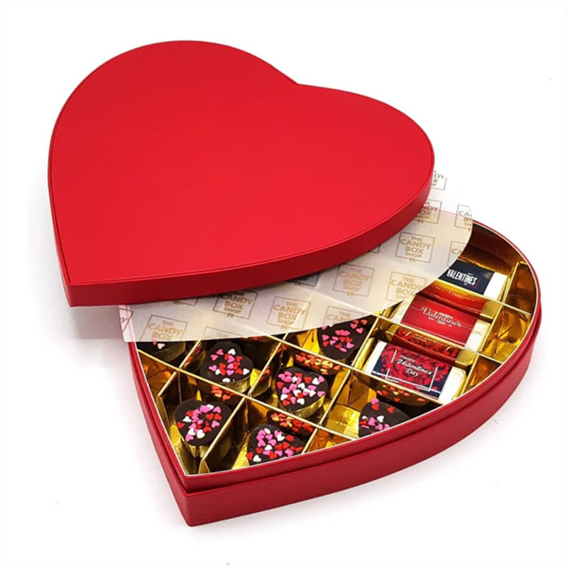 Heart Shape Boxes — custom folding boxes by Packmio A stack of heart shape boxes in a custom size