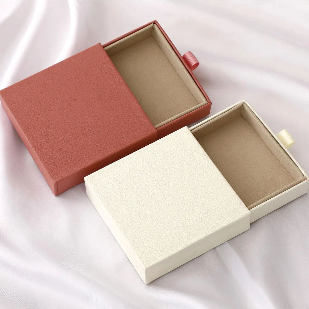 Match Style Slide Boxes — custom folding boxes by Packmio Match Style Slide Boxes in an alternative colorway