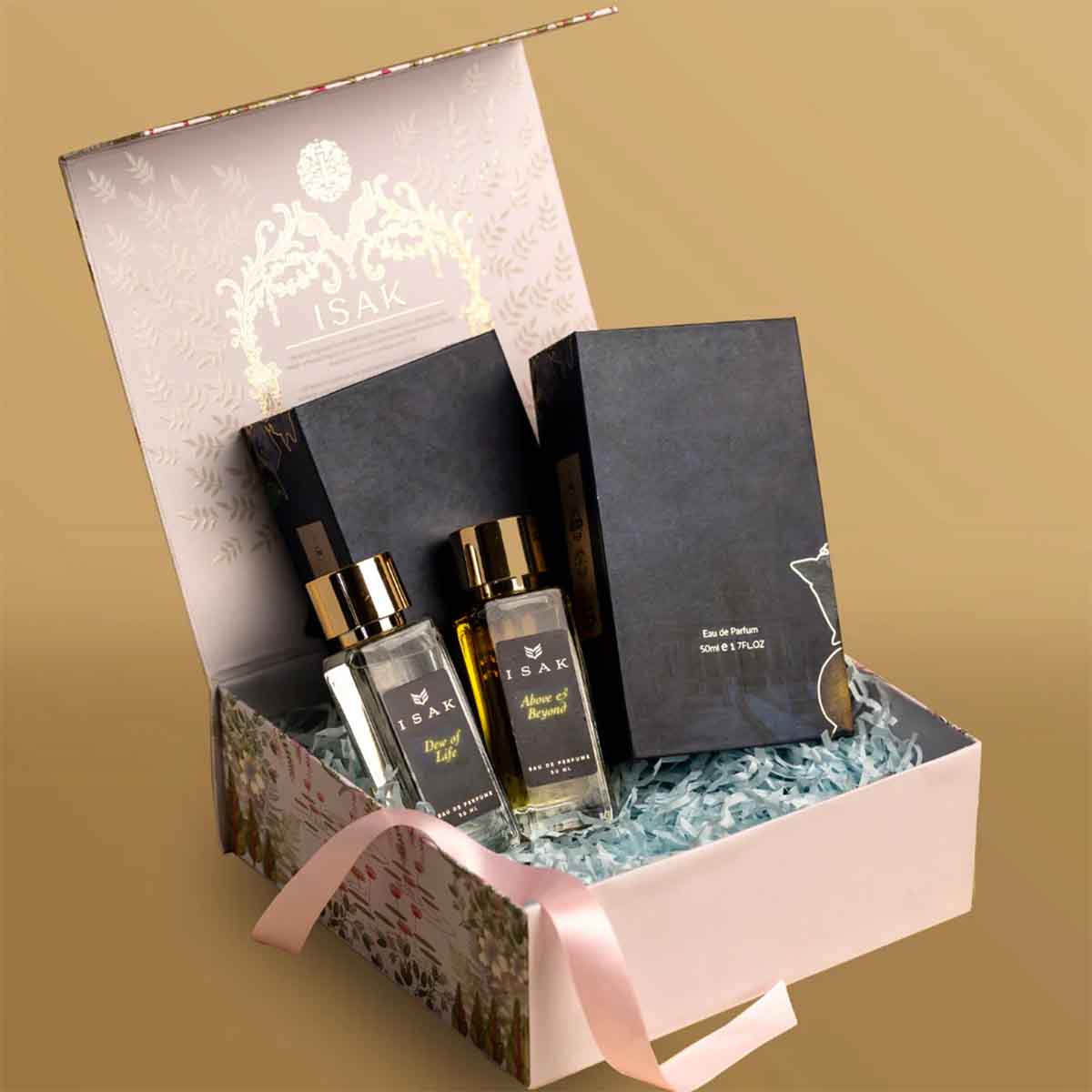 A stack of perfume gift boxes in a custom size