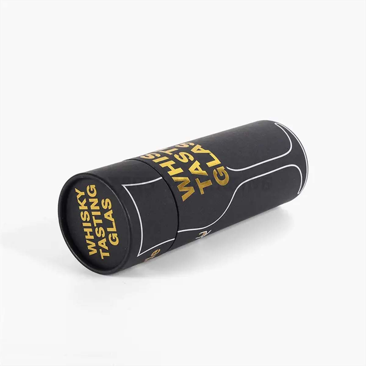 Shipping Tubes — custom paper tubes by Packmio Close detail of the print finish on shipping tubes